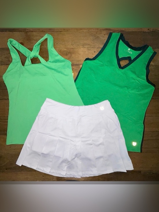 EleVen by Venus Williams Other - EleVen by Venus Williams Set of 2 Green sport tanks and and White tennis skort S